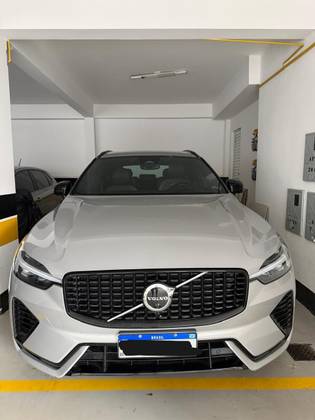 VOLVO XC60 2.0 T8 RECHARGE ULTIMATE DARK AWD GEARTRONIC VOLVO XC60 2.0 T8 RECHARGE ULTIMATE DARK AWD GEARTRONIC